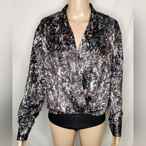 Last chance! NWT ASTR silky blouse bodysuit - Picture 2 of 5